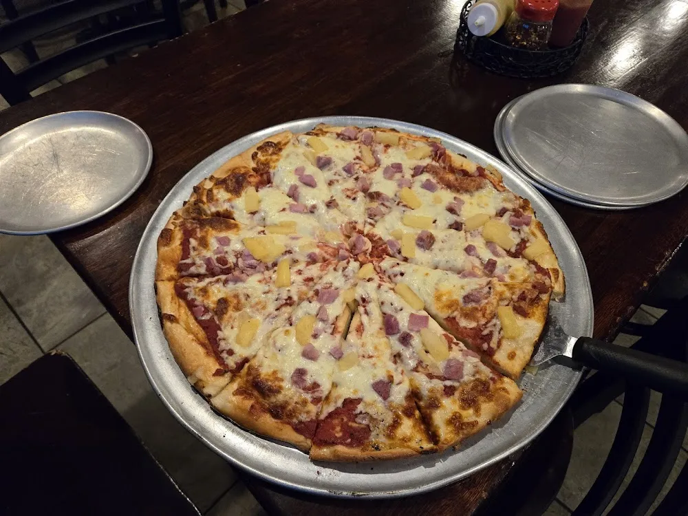 Hawaiian Style Pizza